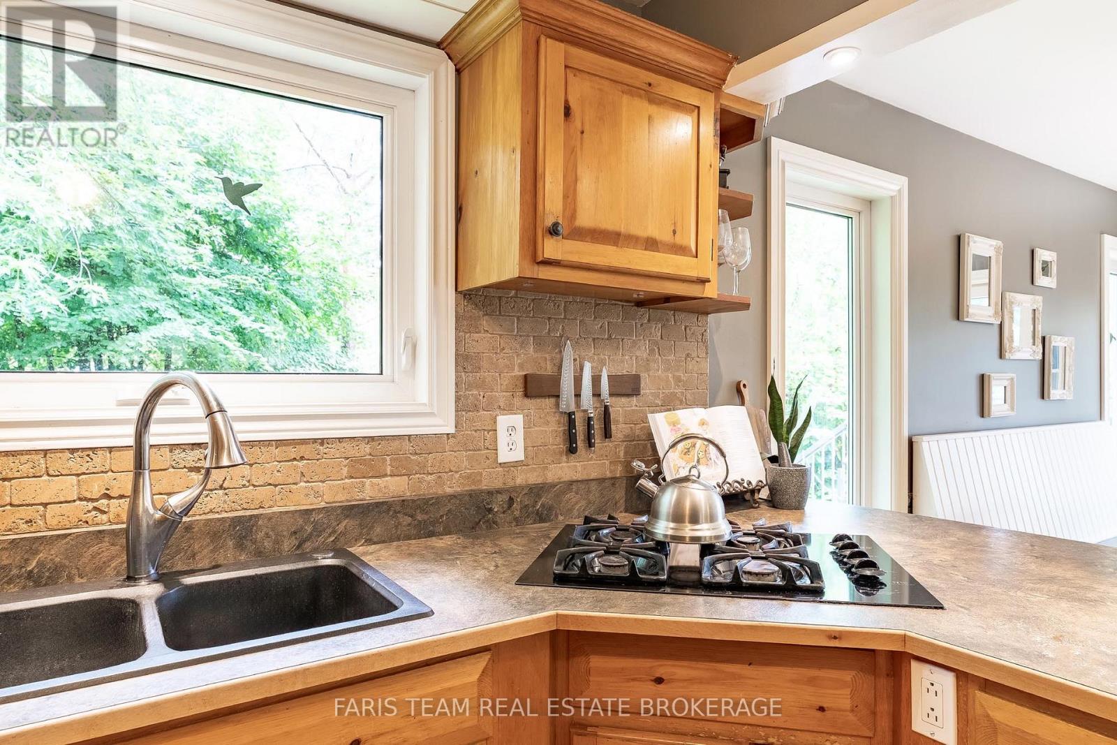 2268 Flos Road 10 E, Springwater, Ontario  L0L 1P0 - Photo 8 - S13474194