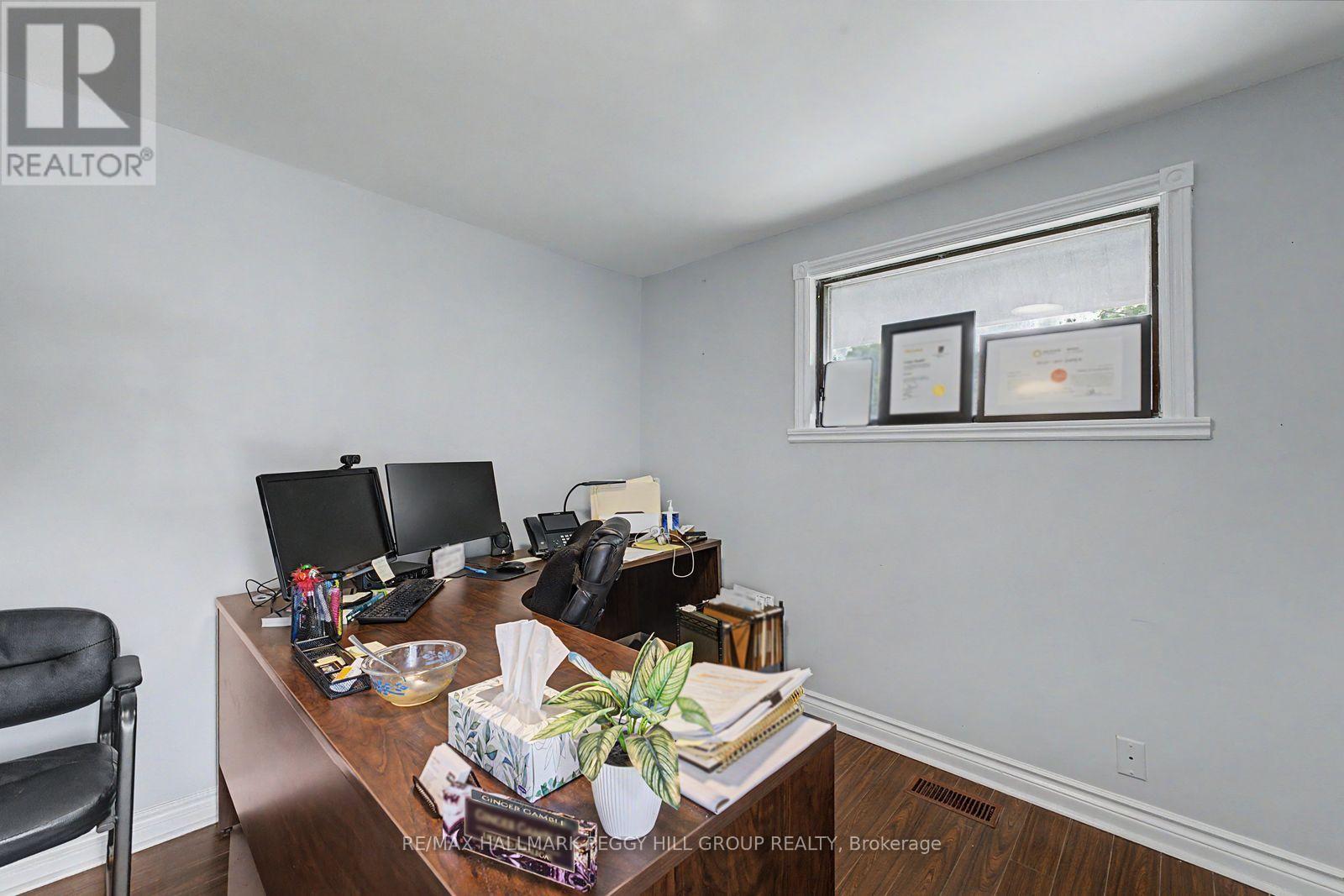 173 Dunlop Street W, Barrie, Ontario L4N 1B4 - Photo 11 - S13474354