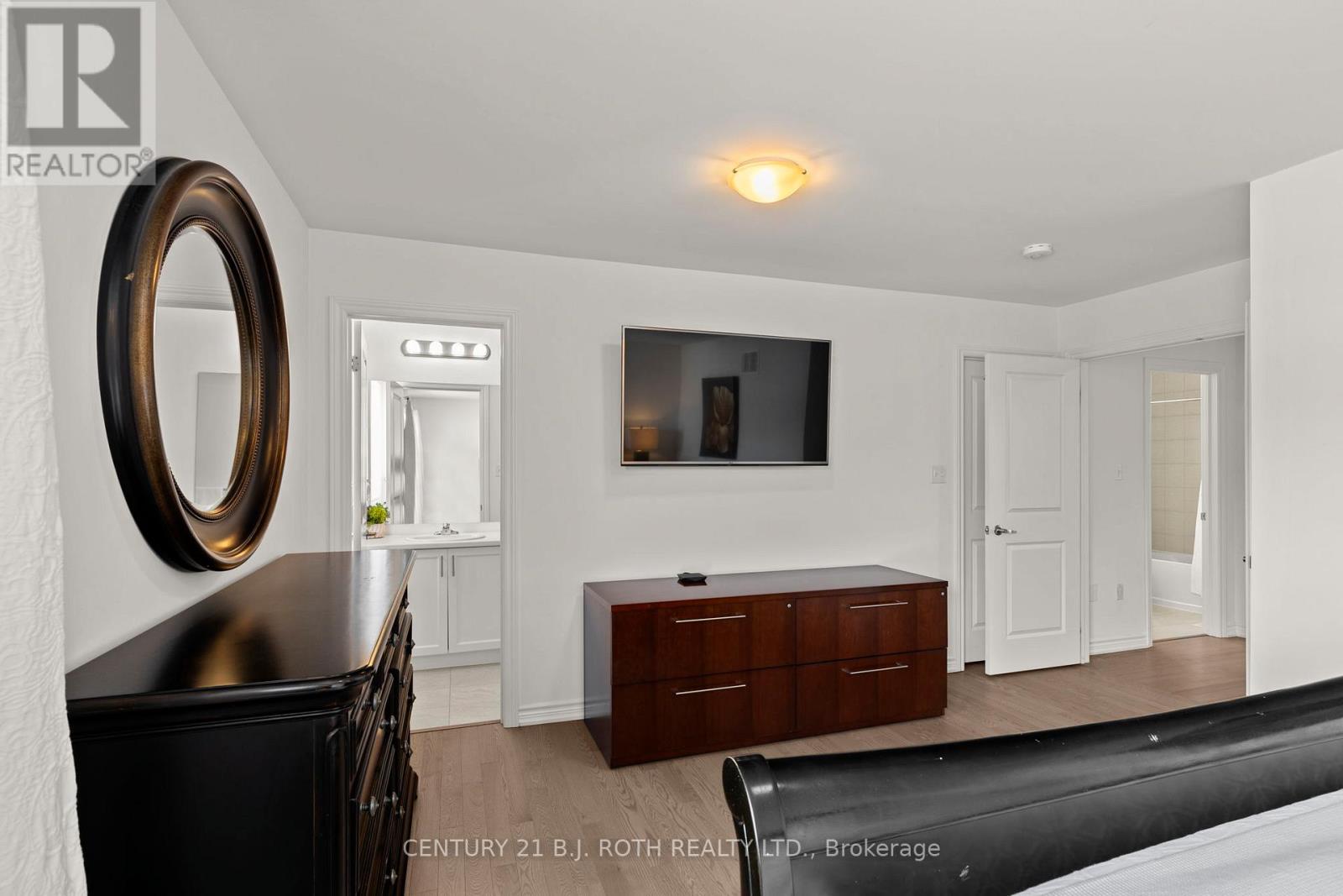 69 Alaskan Heights, Barrie (Holly), Ontario  L9J 0H9 - Photo 17 - S13475230