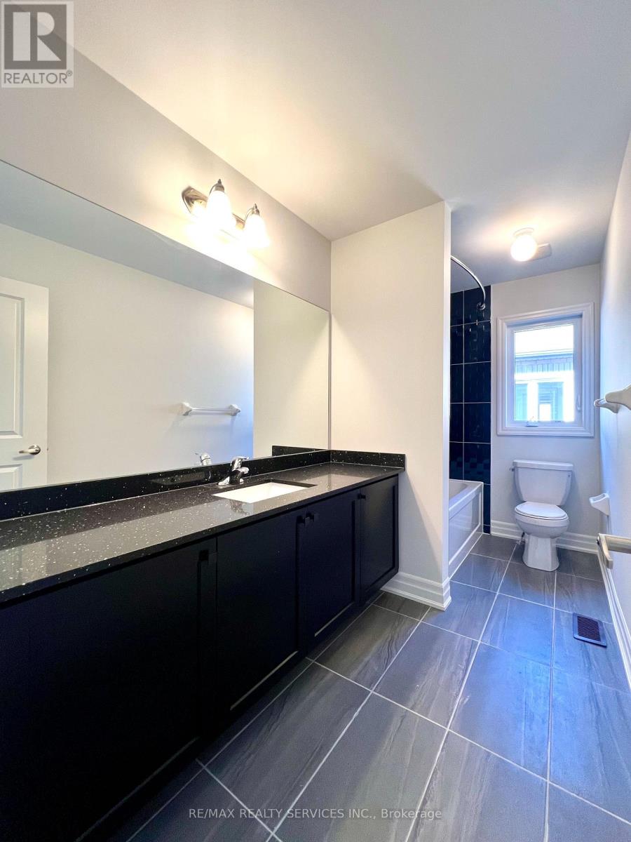 156 Union Boulevard, Wasaga Beach, Ontario  L9G 0N9 - Photo 14 - S13475364