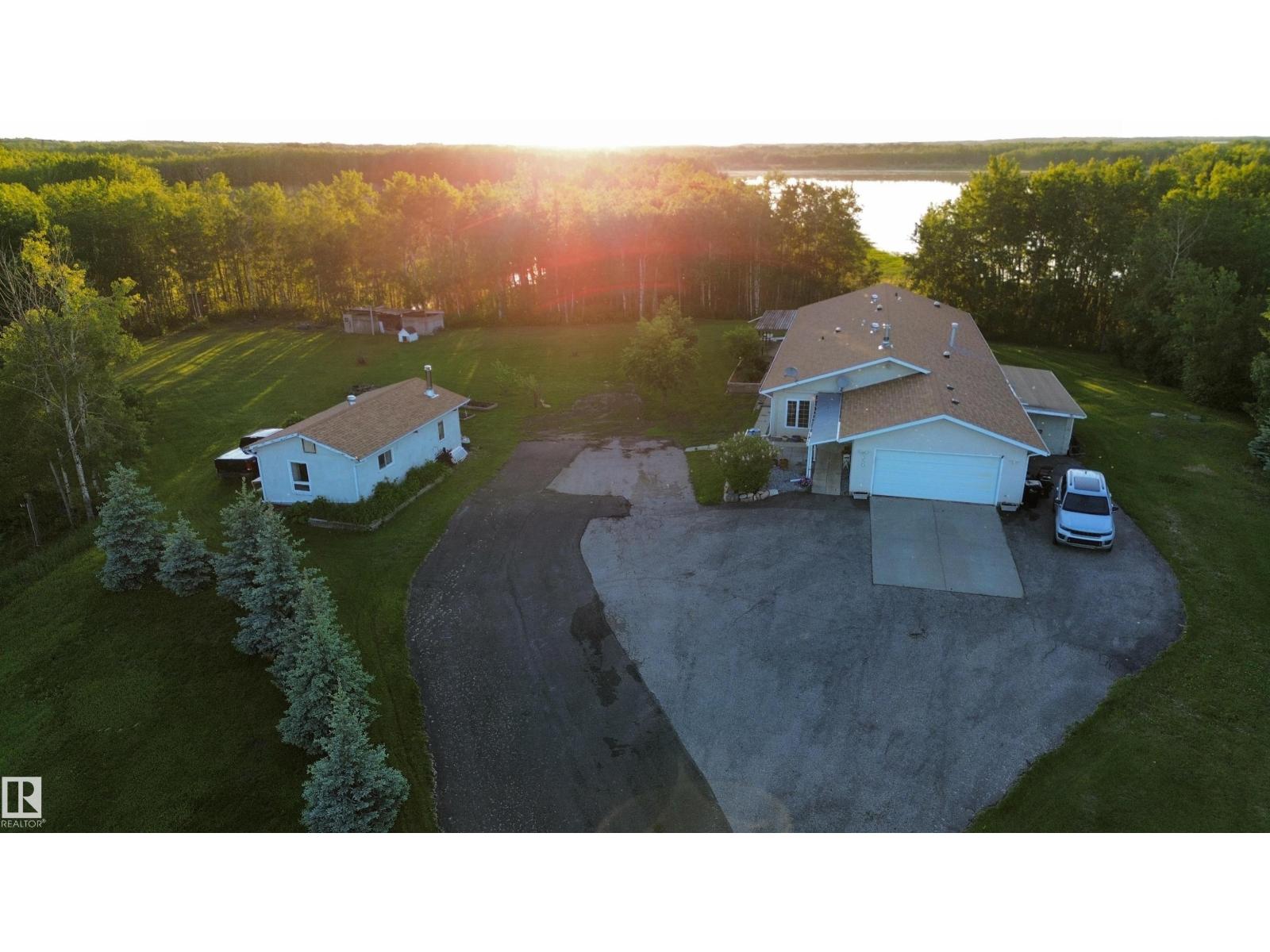 #350 52343 RGE ROAD 211, rural strathcona county, Alberta