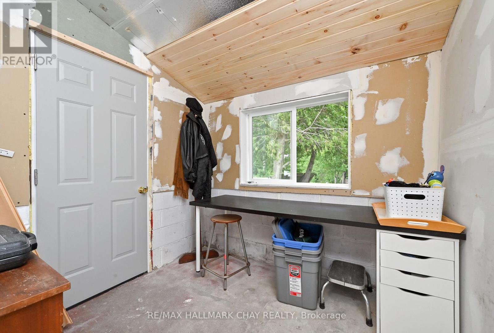 225 Park Street, Tay, Ontario  L0K 2A0 - Photo 12 - S13476298