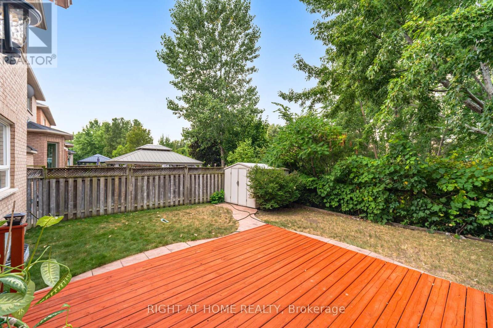 3737 Brinwood Gate, Mississauga, Ontario L5M 7G9 - Photo 46 - W12968260