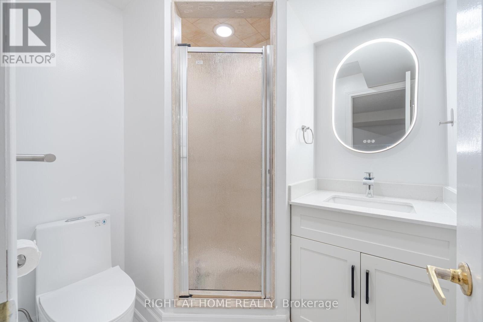 3737 Brinwood Gate, Mississauga, Ontario L5M 7G9 - Photo 45 - W12968260