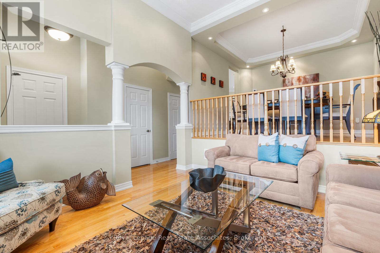 3467 Eglinton Avenue W, Mississauga, Ontario  L5M 7T7 - Photo 5 - W13096188