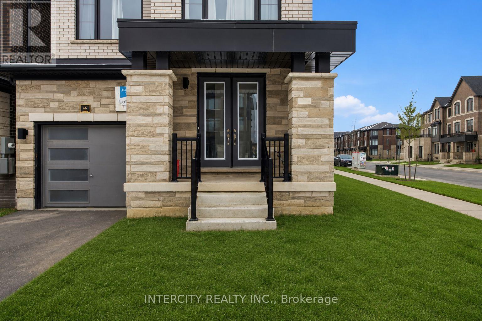 66 Camino Real Drive, Caledon, Ontario L7C 4L9 - Photo 2 - W13150174