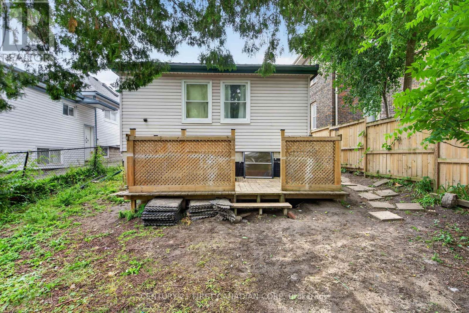713 Adelaide Street N, London East, Ontario  N5Y 2L4 - Photo 17 - X13475018
