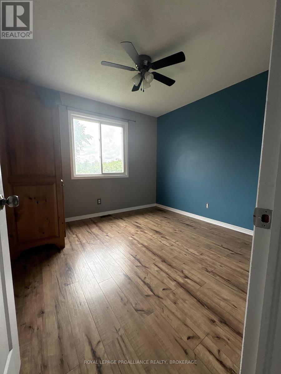 968 Bluffwood Avenue, Kingston, Ontario  K7K 7K5 - Photo 9 - X13474554