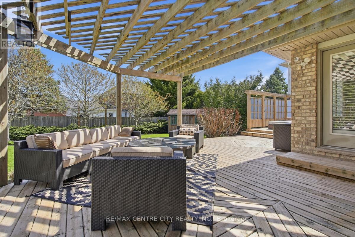 6 Trillium Court, Middlesex Centre, Ontario  N0M 2A0 - Photo 41 - X13475802