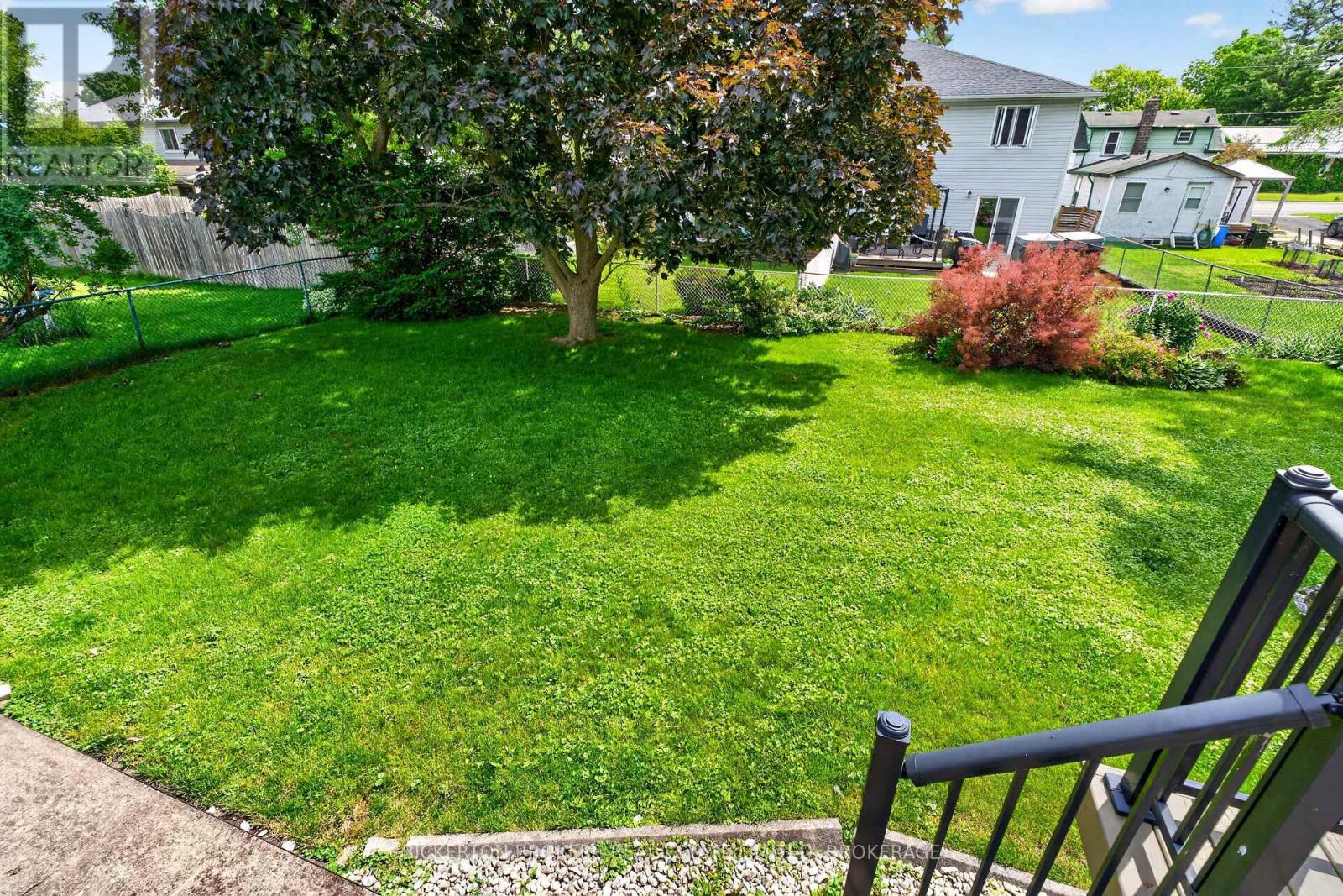365 Oak Street, Gananoque, Ontario  K7G 2R7 - Photo 14 - X13475278