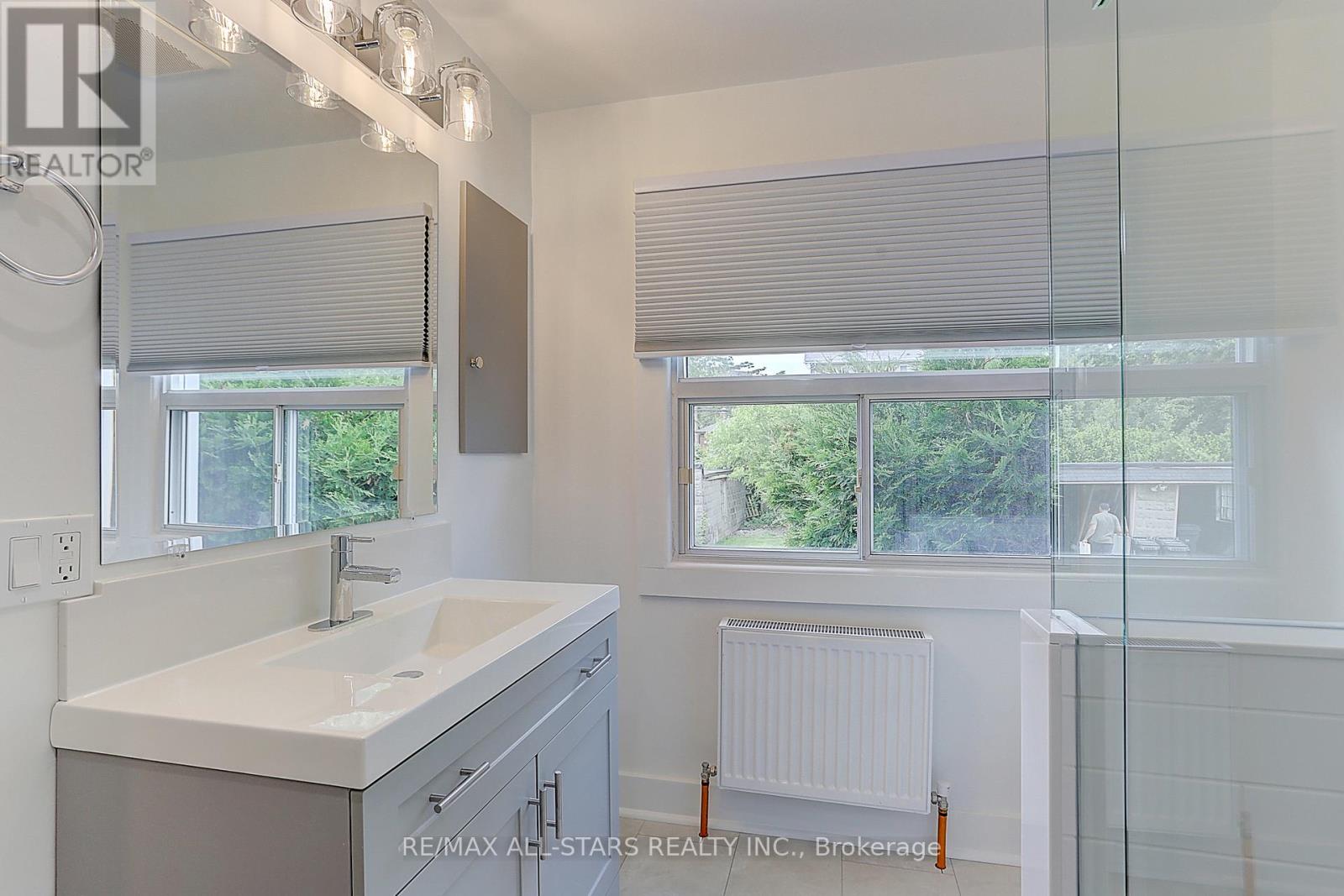 2 - 94 Thirty Ninth Street, Toronto, Ontario  M8W 3M7 - Photo 14 - W13426870