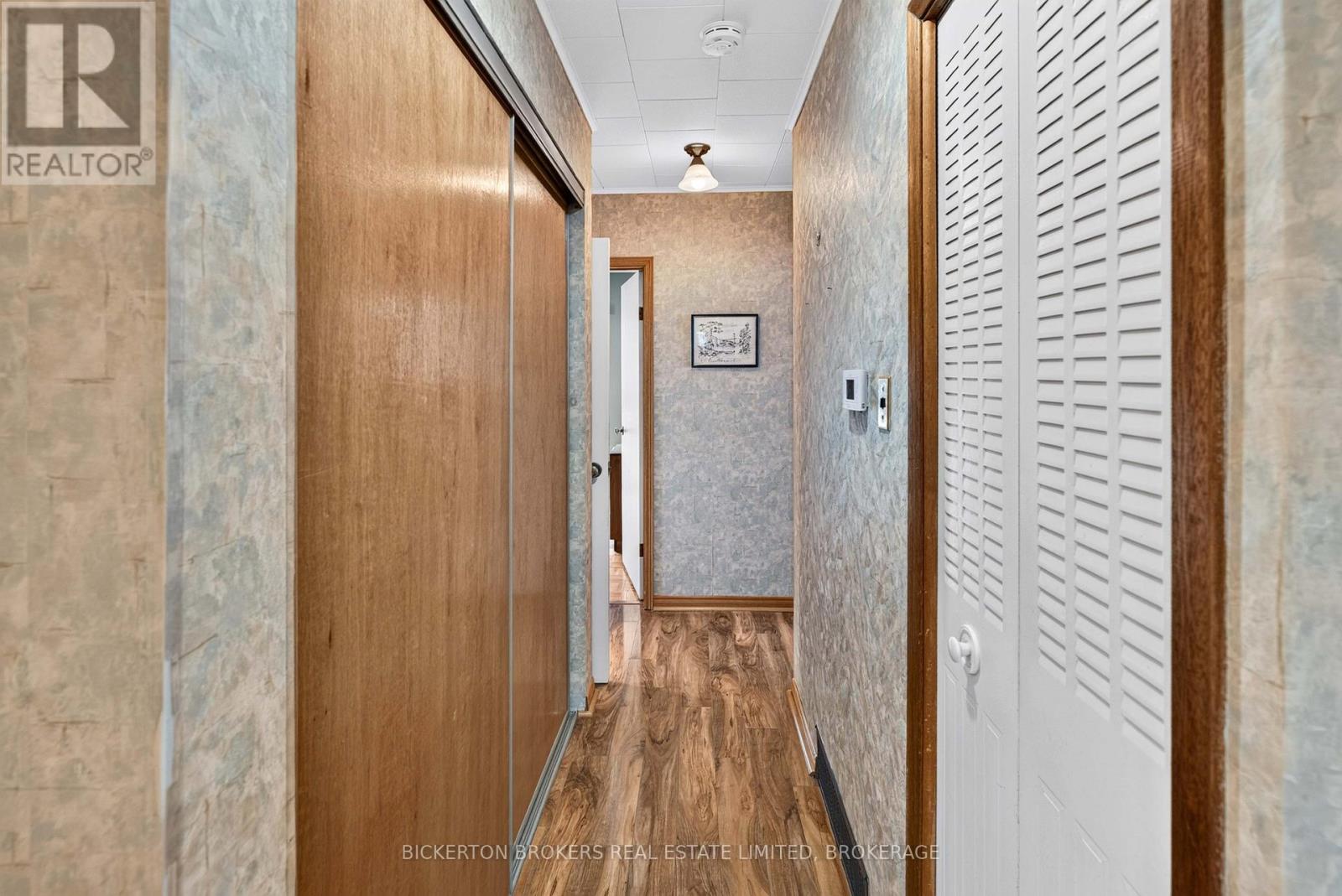 365 Oak Street, Gananoque, Ontario  K7G 2R7 - Photo 30 - X13475278