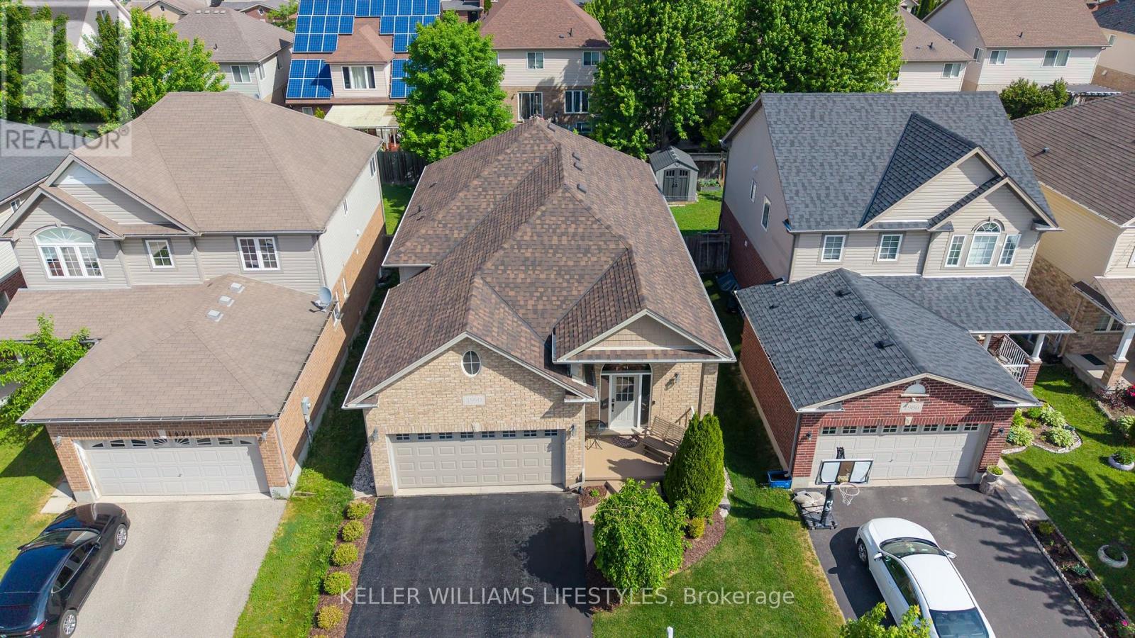 1990 Foxwood Avenue, London North, Ontario  N6G 0C5 - Photo 2 - X13476138