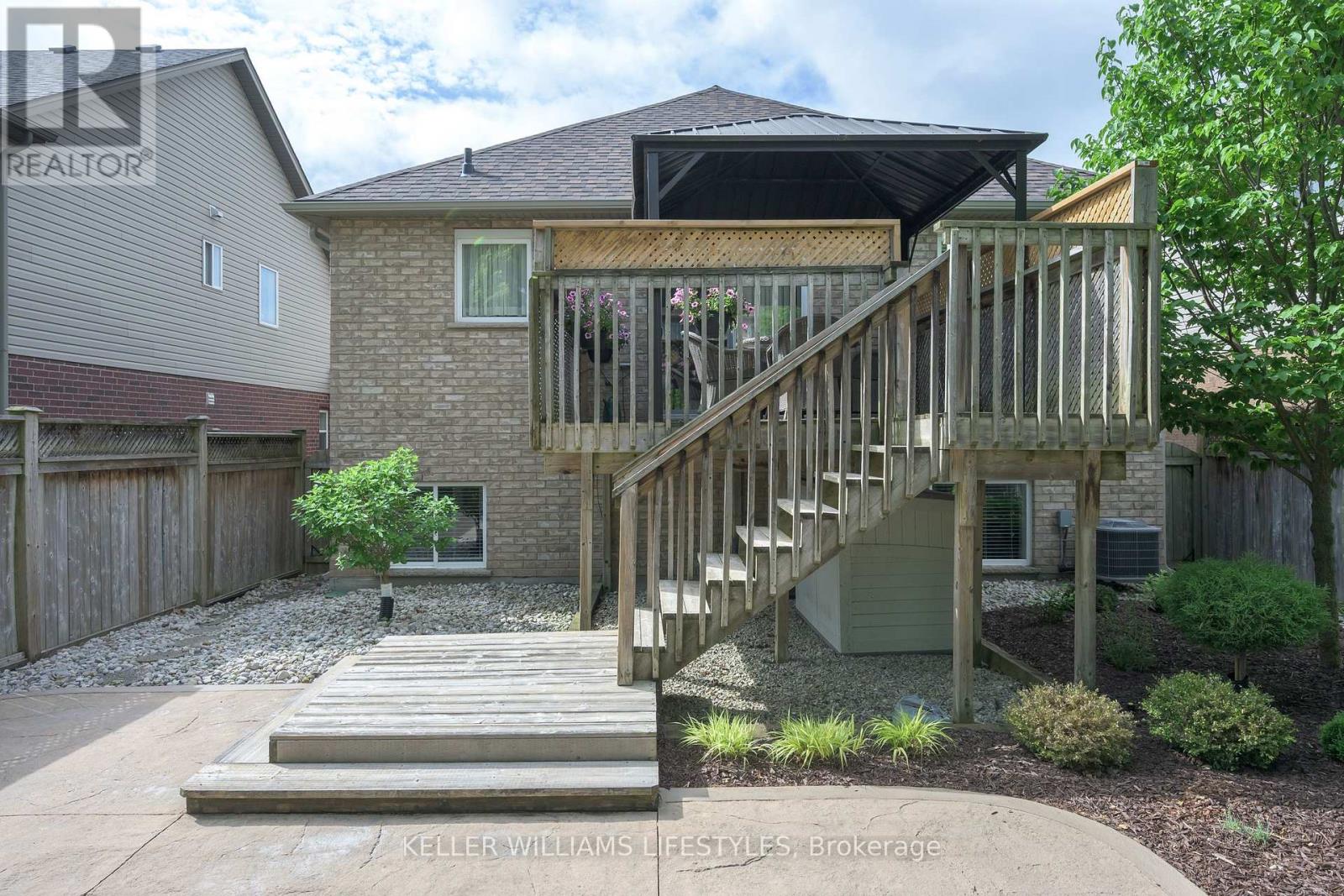 1990 Foxwood Avenue, London North, Ontario  N6G 0C5 - Photo 17 - X13476138