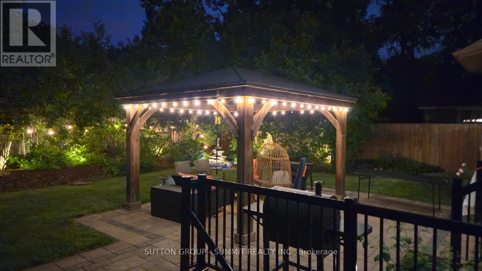 121 Ringwood Road, Oakville, Ontario  L6H 1K3 - Photo 49 - W13444882