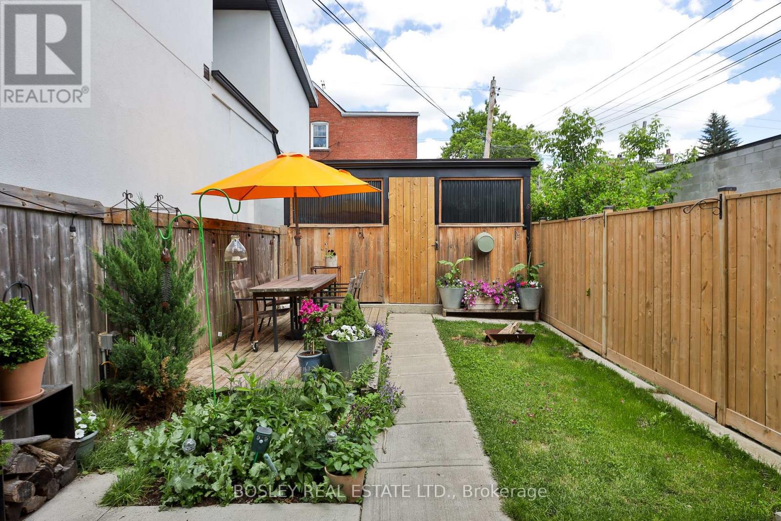 121 Blackthorn Avenue, Toronto, Ontario  M6N 3H4 - Photo 47 - W13444918
