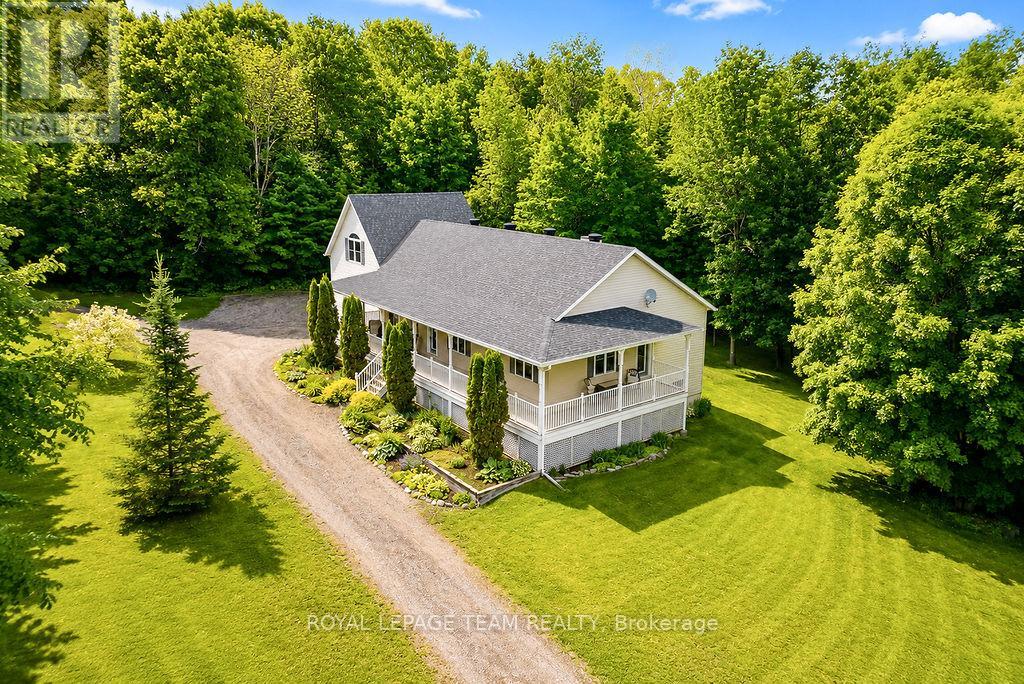 698 Barryvale Road, Greater Madawaska, Ontario  K0J 1H0 - Photo 7 - X13472828