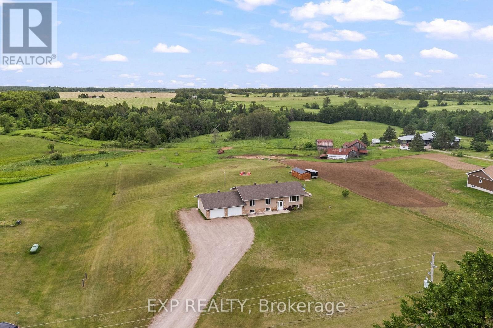 566a Pinnacle Road, Horton, Ontario K7V 3Z6 - Photo 5 - X13474592