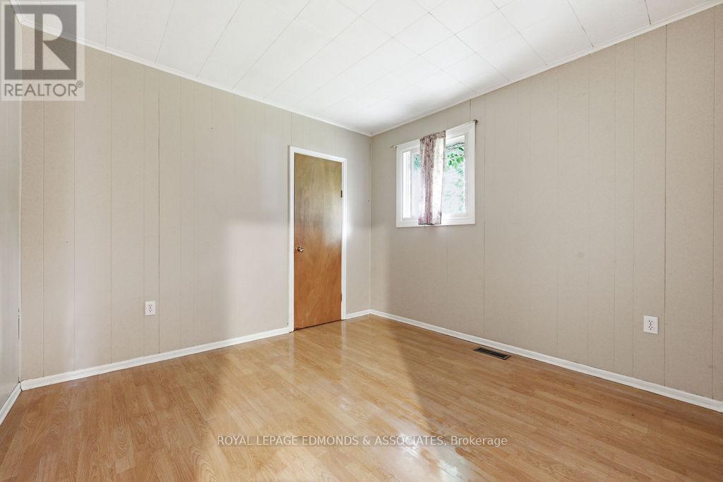 27 Achray Road, Laurentian Valley, Ontario  K8A 6L1 - Photo 16 - X13475282