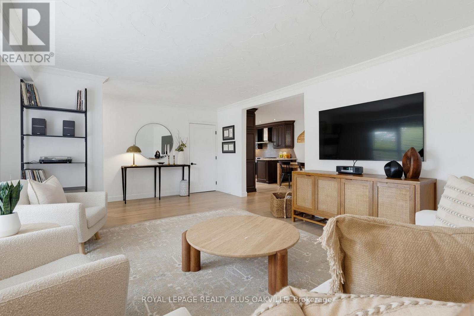 336 Tuck Drive, Burlington, Ontario  L7L 2R3 - Photo 7 - W13469774