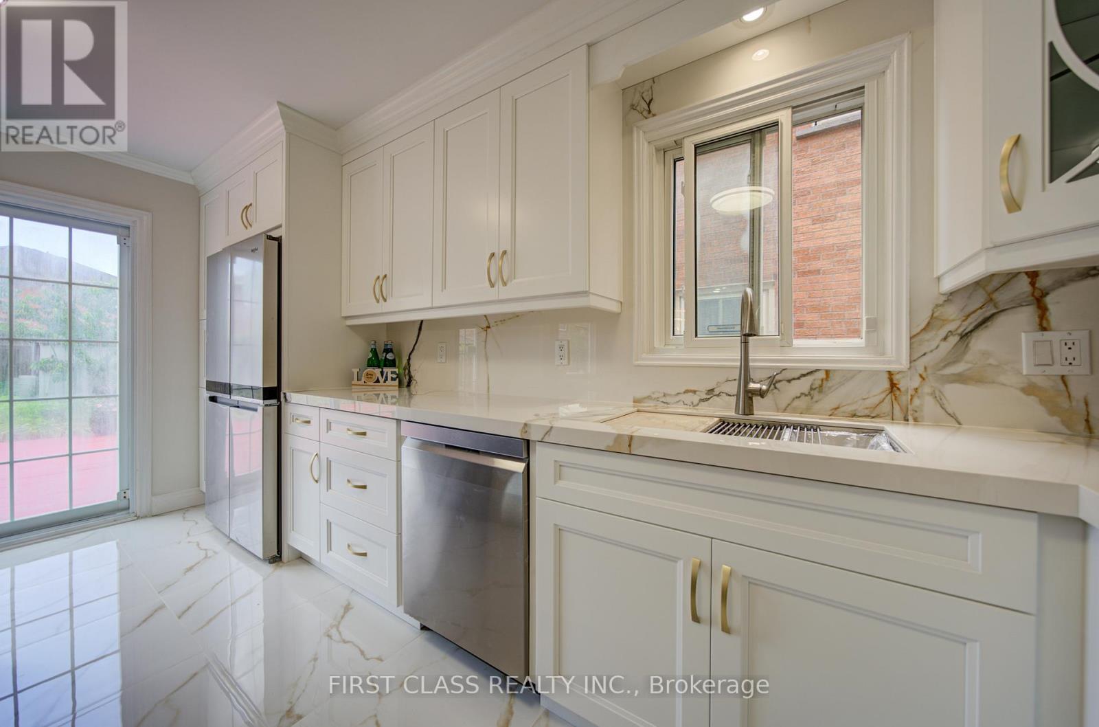 4503 Kimbermount Avenue, Mississauga, Ontario L5M 4J4 - Photo 36 - W13469964
