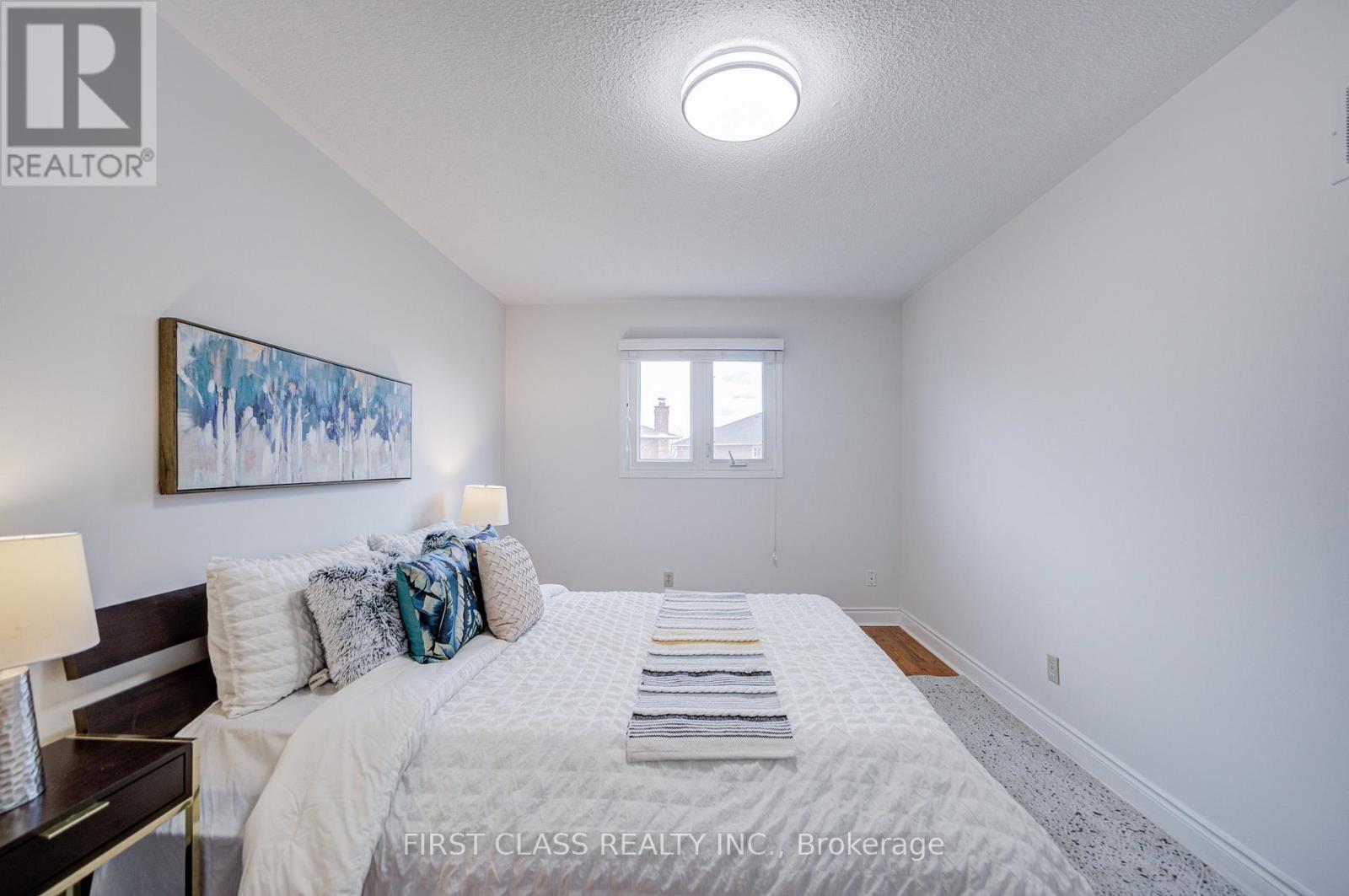 4503 Kimbermount Avenue, Mississauga, Ontario L5M 4J4 - Photo 16 - W13469964
