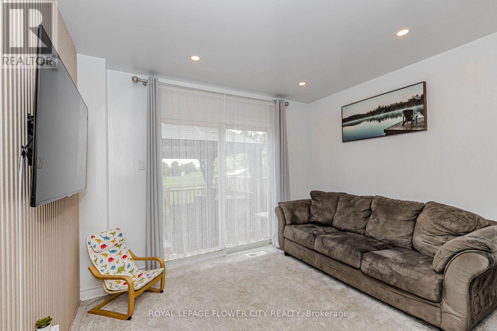 7268 Village Walk, Mississauga, Ontario  L5W 1V7 - Photo 16 - W13472436