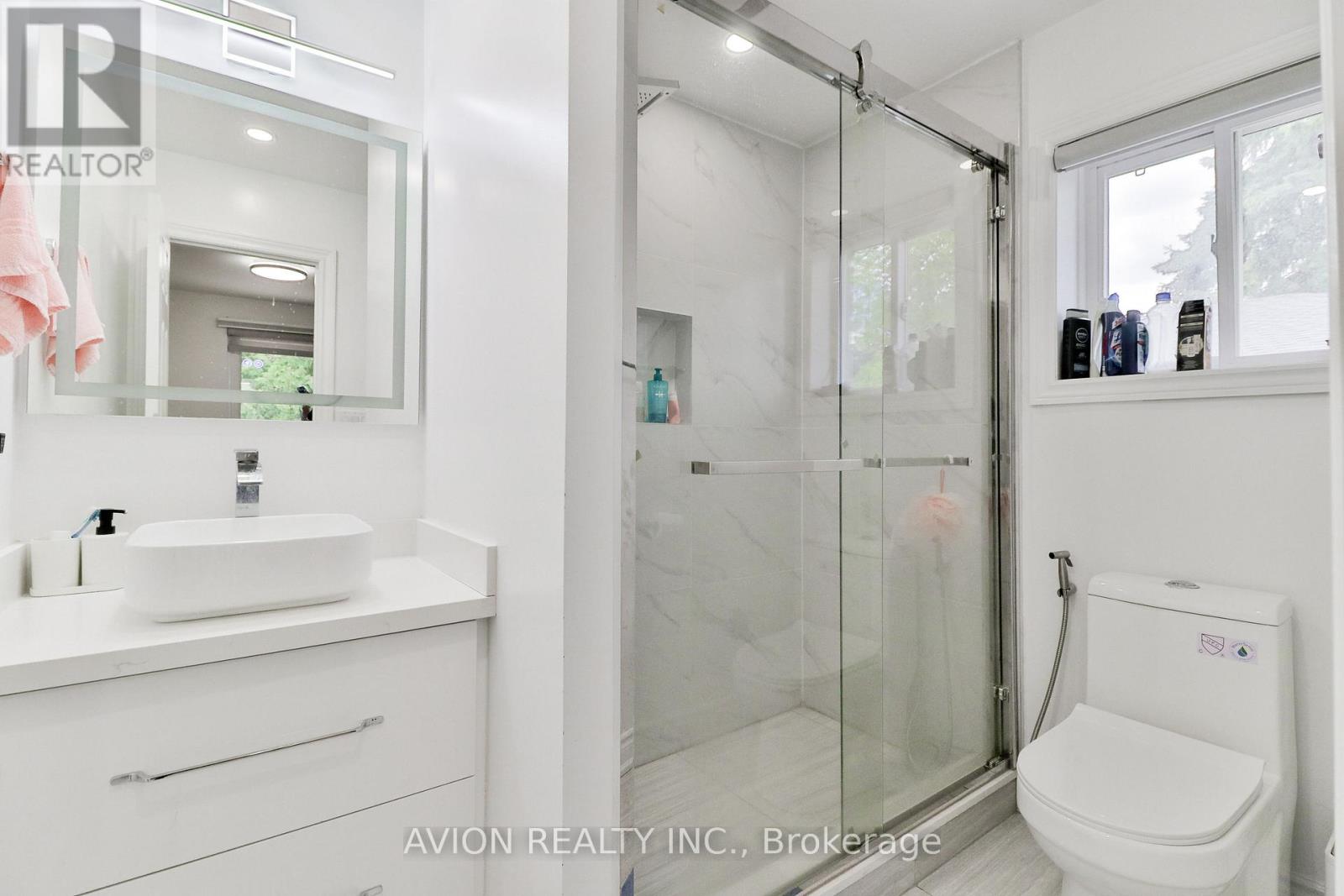 128 Rutherford Road N, Brampton, Ontario  L6V 2J5 - Photo 18 - W13472550