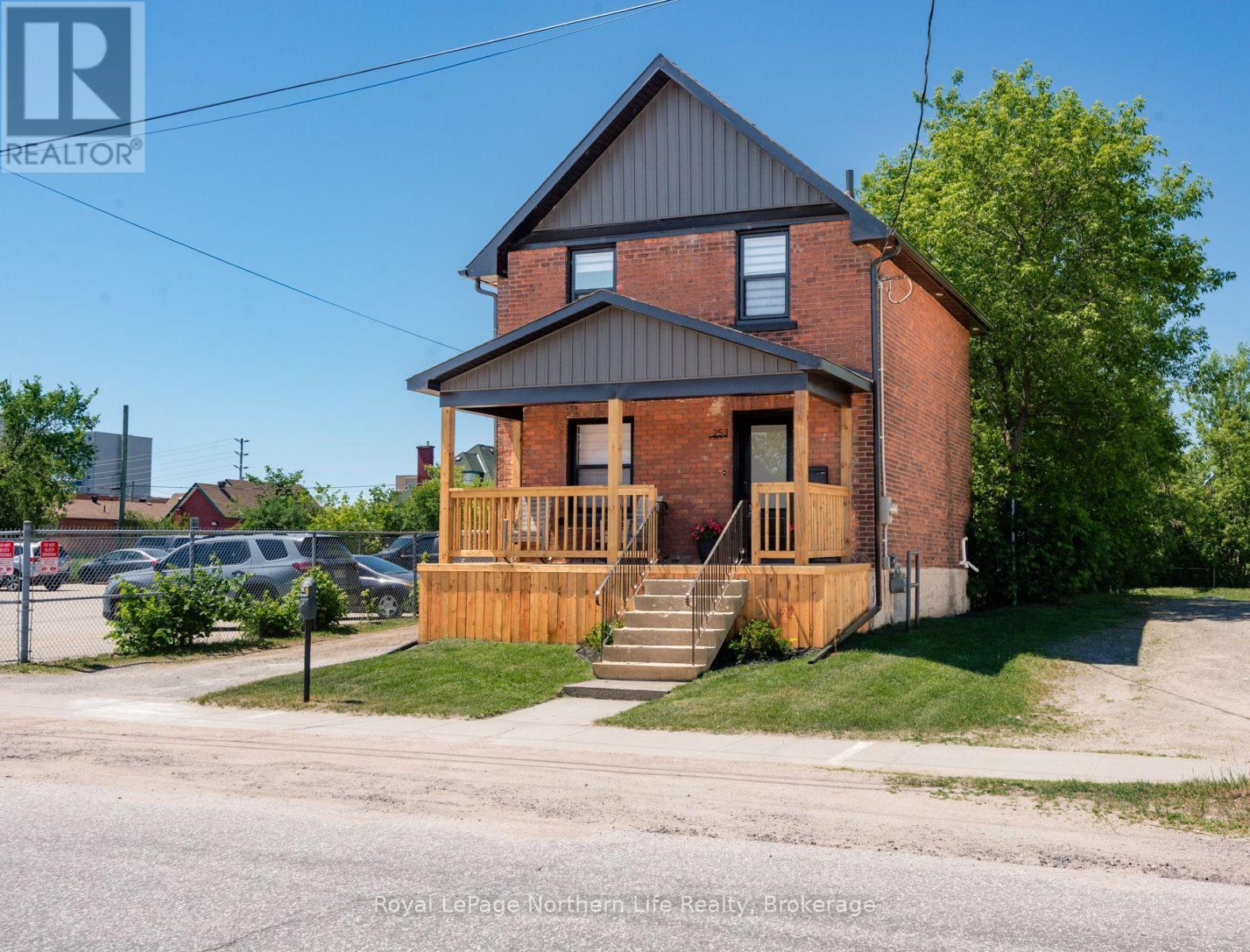 253 Second Avenue W, North Bay, Ontario  P1B 3L1 - Photo 3 - X13475002