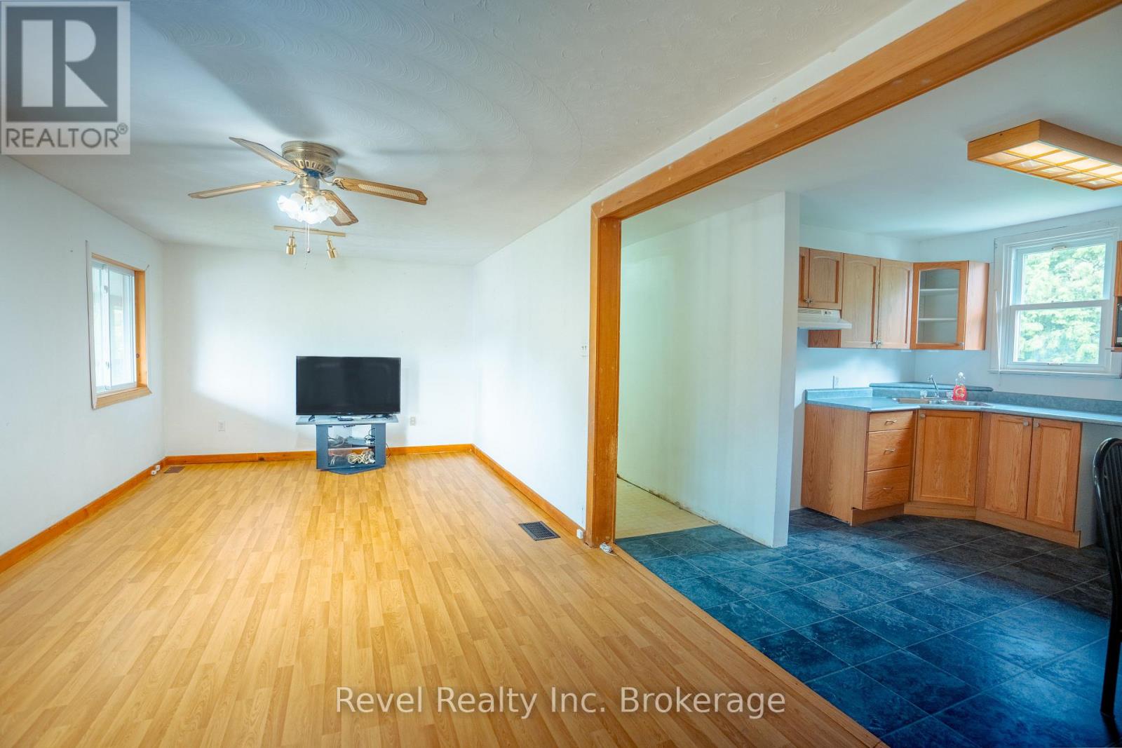 355 Angus Avenue N, North Bay, Ontario  P1B 7L7 - Photo 9 - X13474414