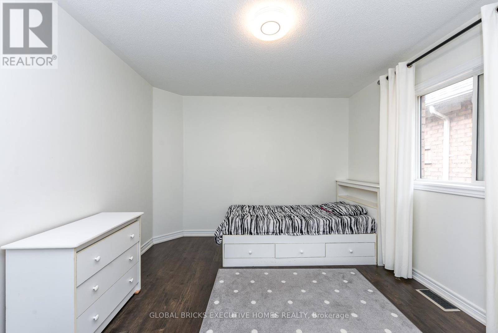 3435 Artesina Drive, Mississauga, Ontario  L5M 7K3 - Photo 27 - W13472364