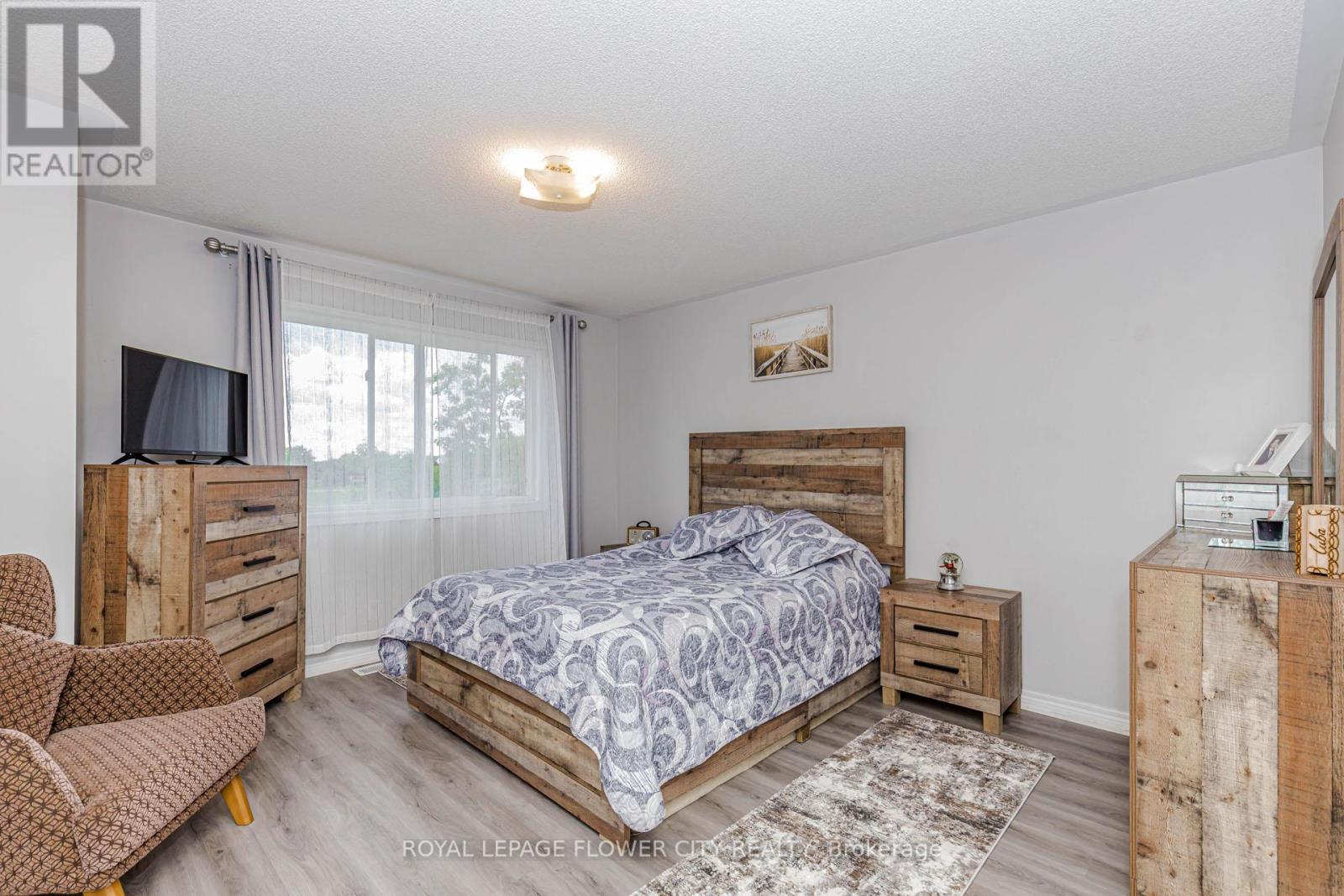 7268 Village Walk, Mississauga, Ontario  L5W 1V7 - Photo 26 - W13472436