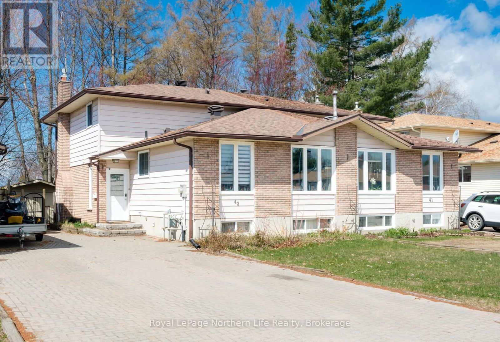 43 Harris Drive, North Bay, Ontario  P1A 3Z1 - Photo 2 - X13475144