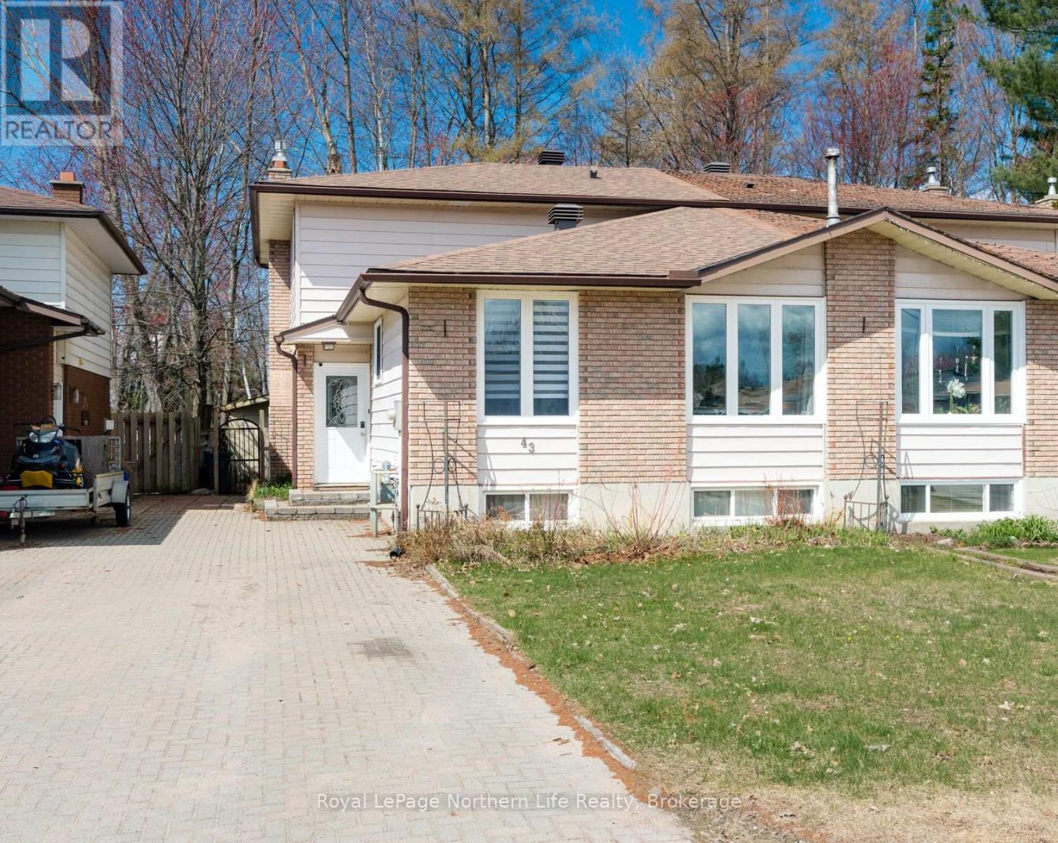43 HARRIS DRIVE, North Bay, Ontario