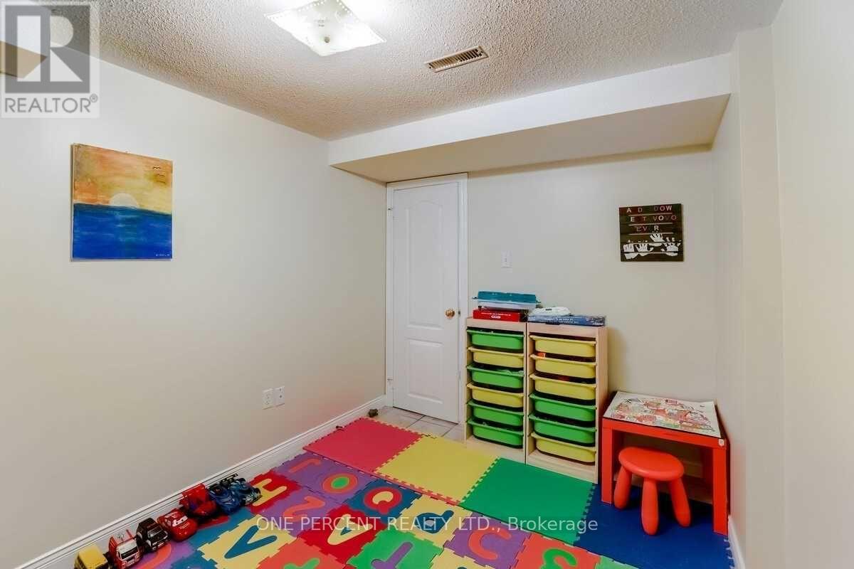 15 Beaverhall Road, Brampton, Ontario L6X 4L3 - Photo 28 - W13472564
