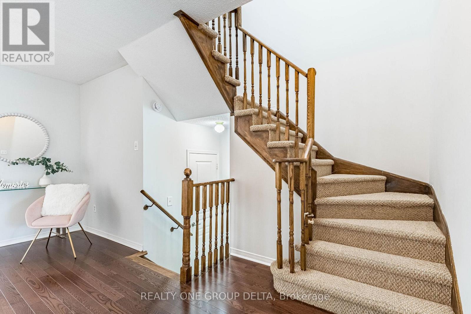 5897 Churchill Meadows Boulevard, Mississauga, Ontario  L5M 6Y1 - Photo 18 - W13472630