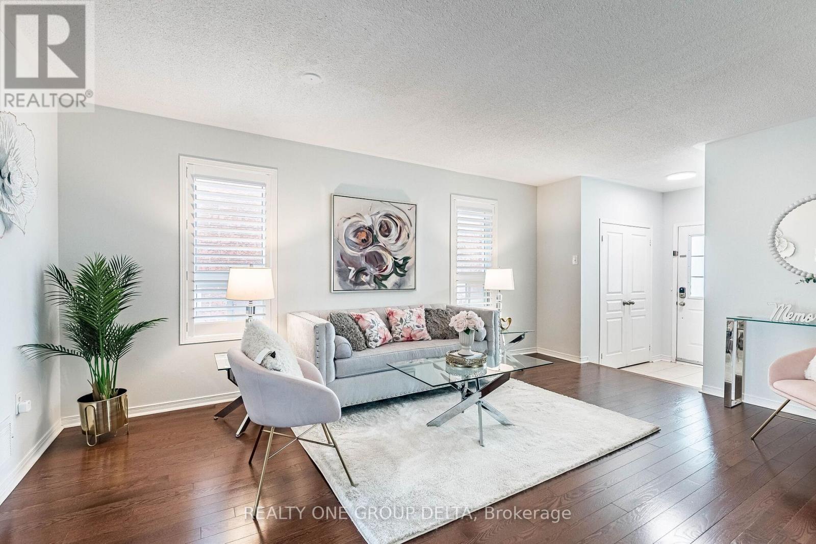 5897 Churchill Meadows Boulevard, Mississauga, Ontario  L5M 6Y1 - Photo 7 - W13472630