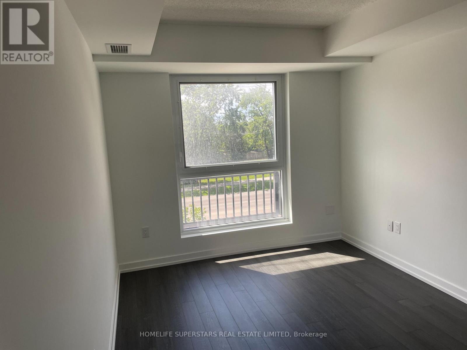 220 - 4010 Eglinton Avenue W, Toronto, Ontario  M9A 0G5 - Photo 13 - W13472666