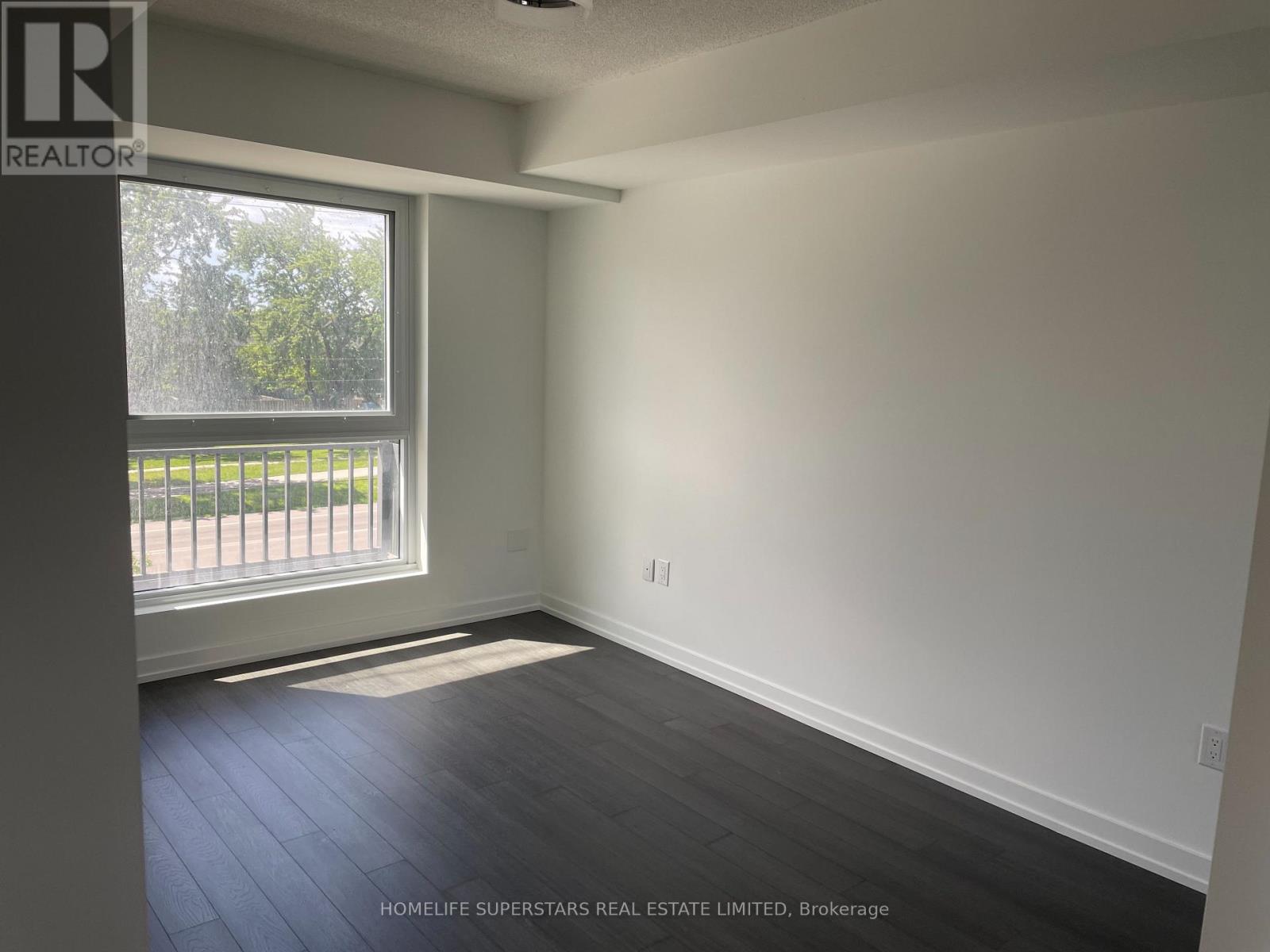 220 - 4010 Eglinton Avenue W, Toronto, Ontario  M9A 0G5 - Photo 12 - W13472666
