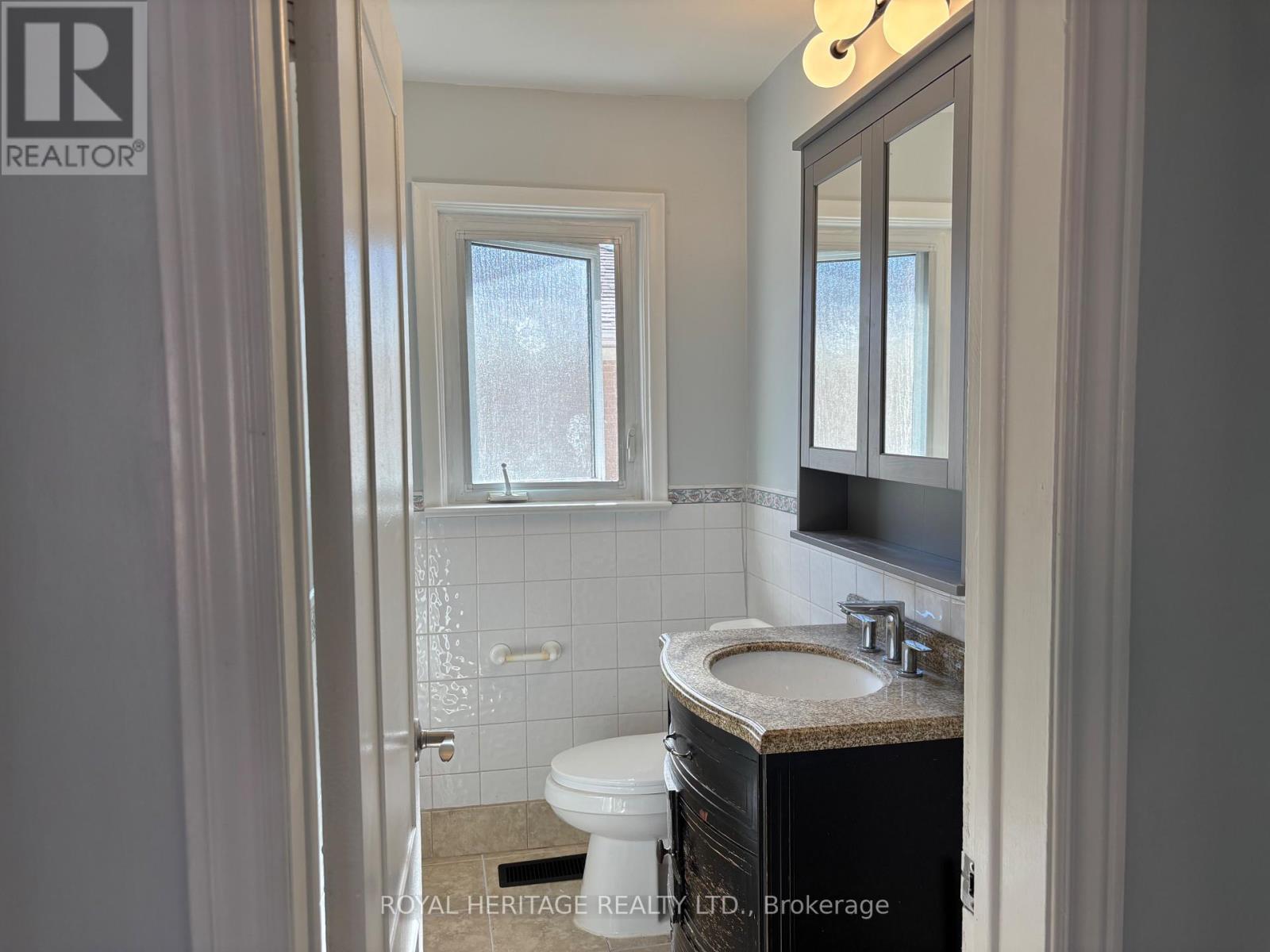 Main Floor - 81 Eringate Drive, Toronto, Ontario  M9C 3Z4 - Photo 22 - W13472830