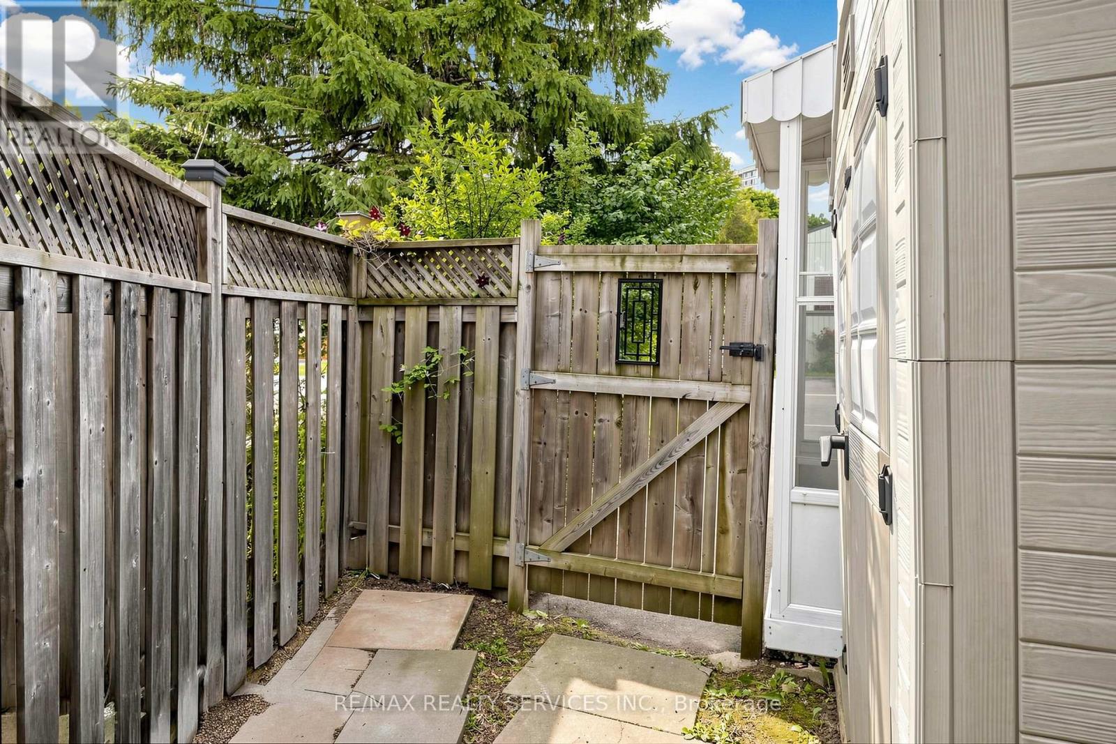 41 Huntingwood Crescent, Brampton, Ontario  L6S 1S5 - Photo 42 - W13472778