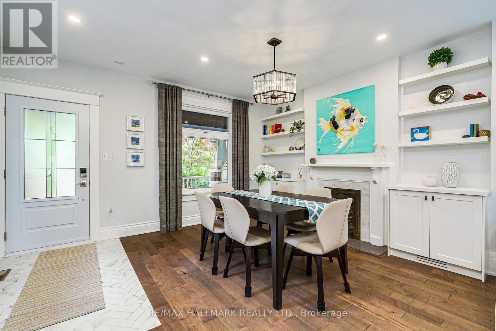 63 Hillsview Avenue, Toronto, Ontario  M6P 1J4 - Photo 6 - W13472818