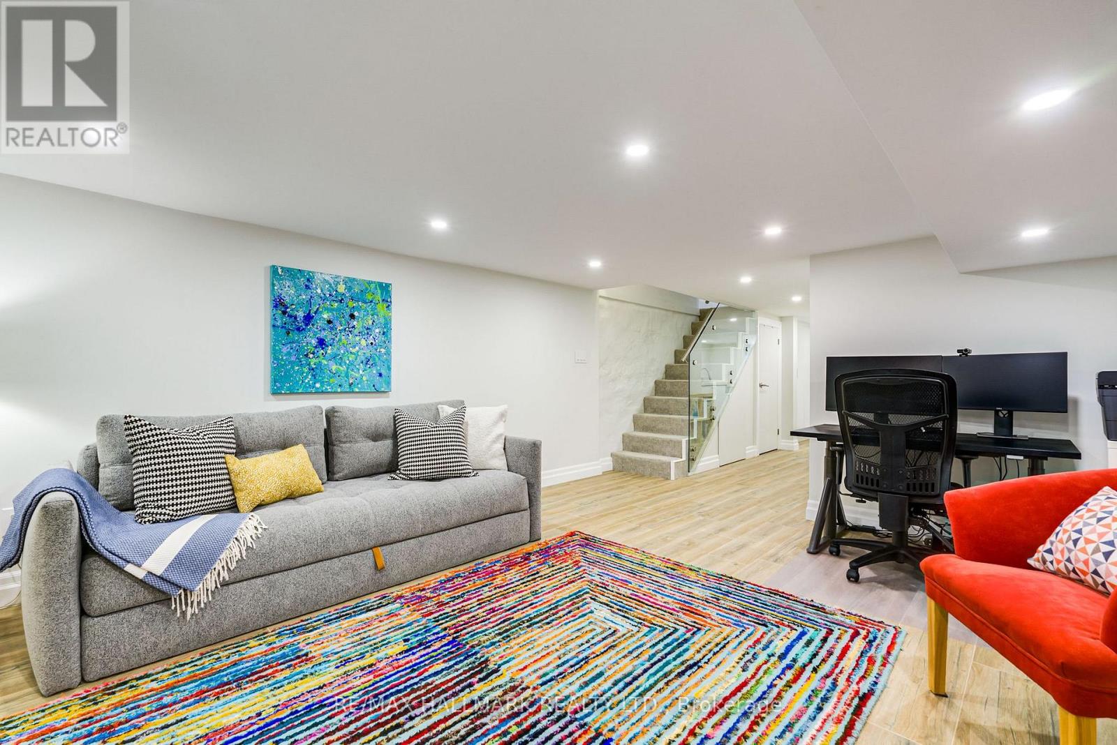 63 Hillsview Avenue, Toronto, Ontario  M6P 1J4 - Photo 37 - W13472818