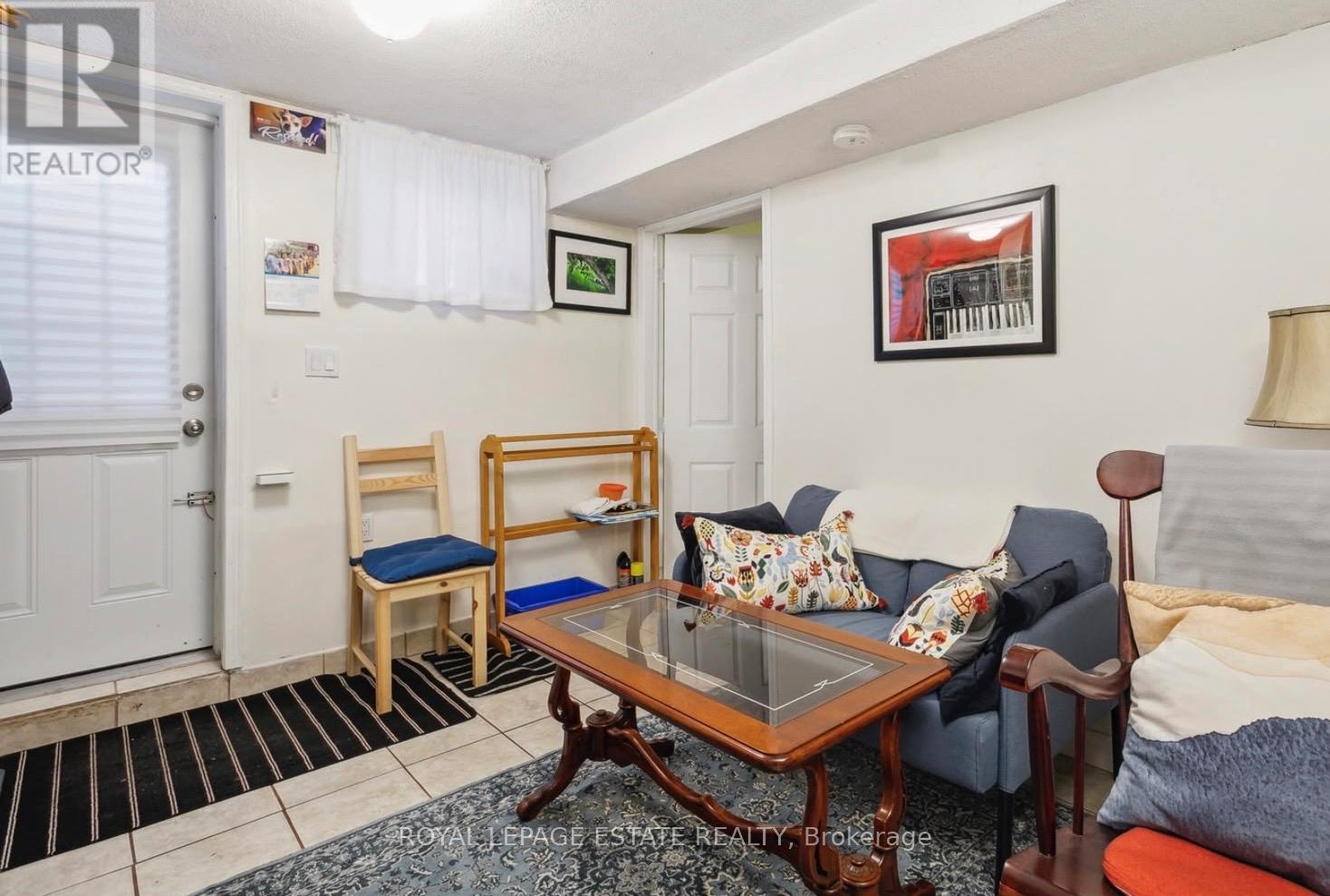 Basement - 1 Saraband Street, Toronto, Ontario  M9V 4R1 - Photo 4 - W13472854