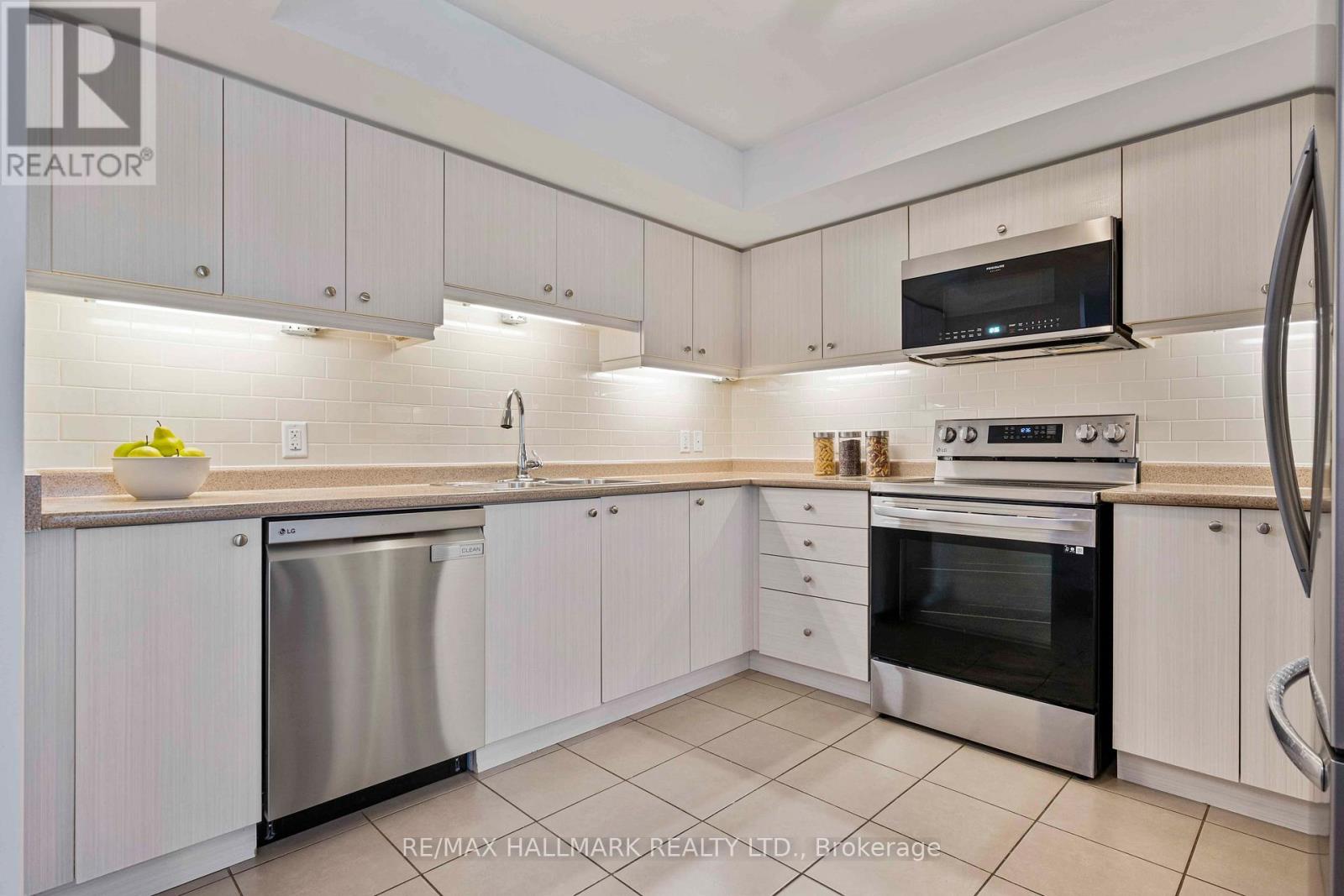 107 - 2441 Greenwich Drive, Oakville, Ontario  L6M 0S3 - Photo 11 - W13472732