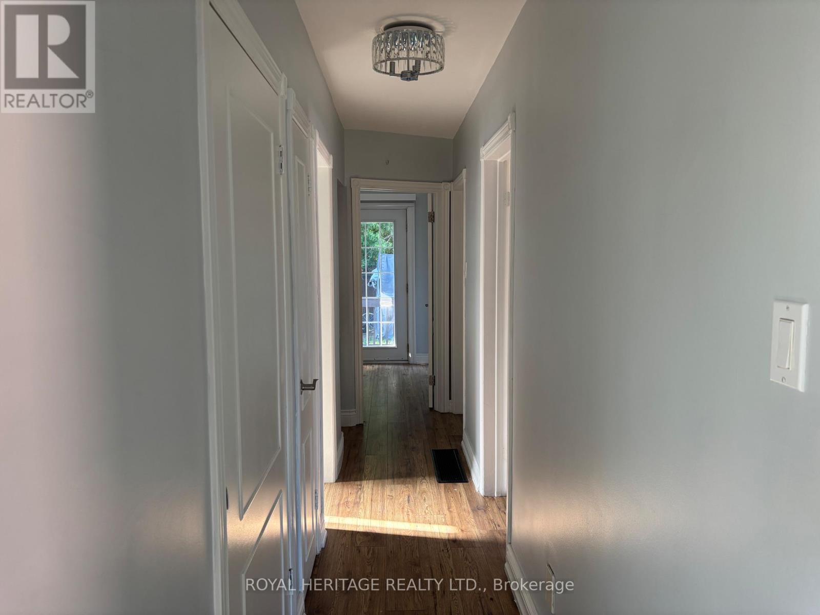 Main Floor - 81 Eringate Drive, Toronto, Ontario  M9C 3Z4 - Photo 7 - W13472830