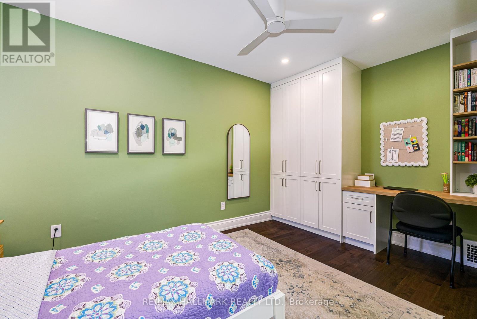 63 Hillsview Avenue, Toronto, Ontario  M6P 1J4 - Photo 23 - W13472818