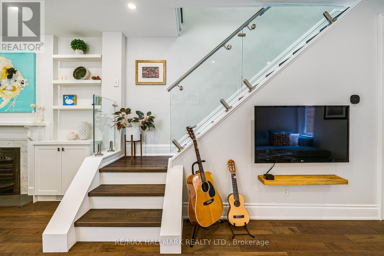 63 Hillsview Avenue, Toronto, Ontario  M6P 1J4 - Photo 10 - W13472818
