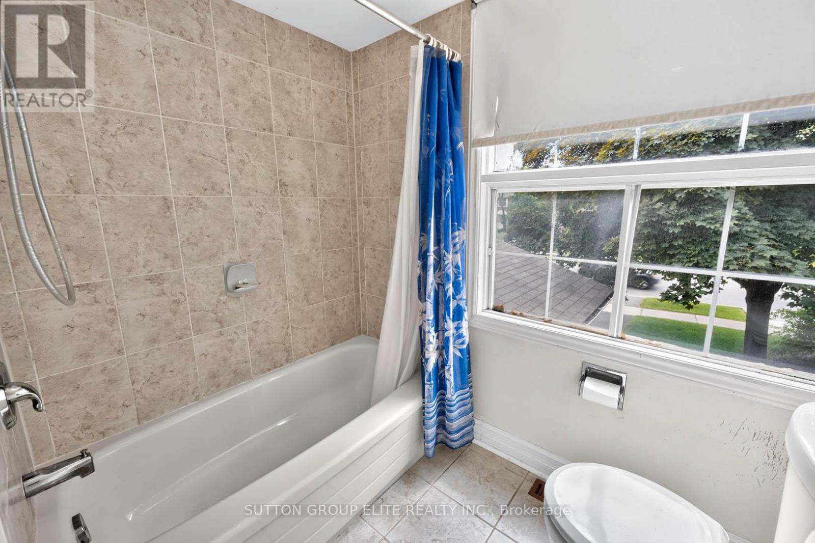 6505 Miller's Grove, Mississauga, Ontario  L5N 3E5 - Photo 29 - W13472864
