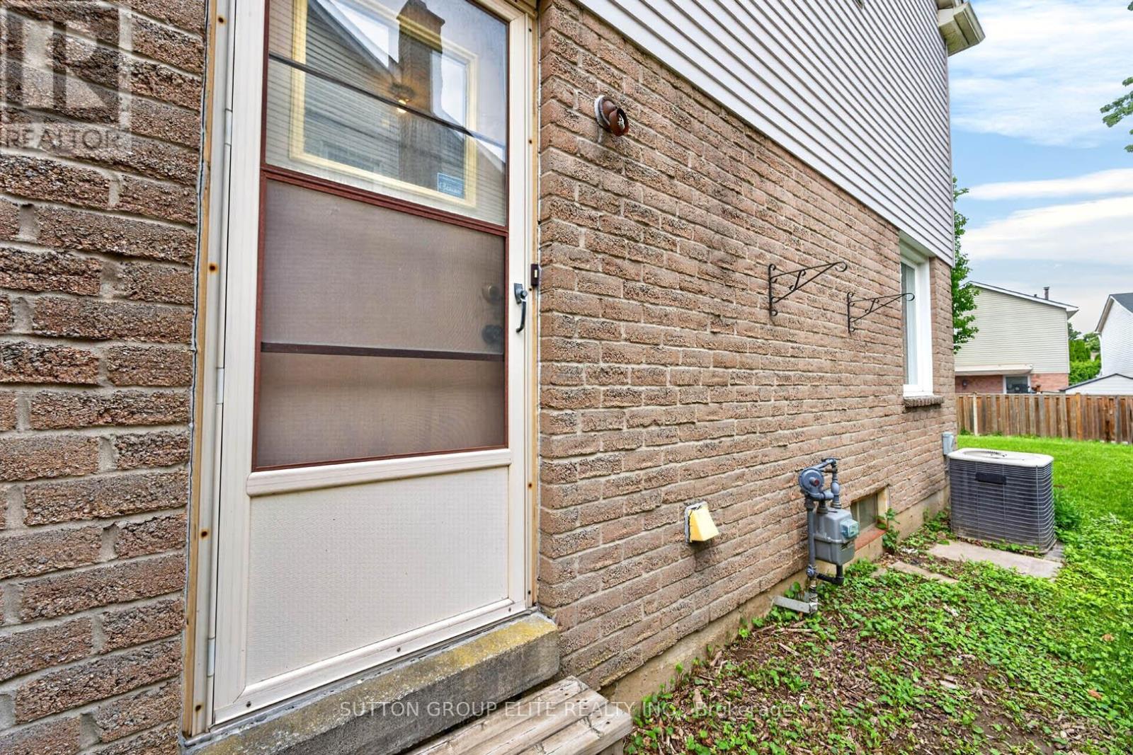 6505 Miller's Grove, Mississauga, Ontario  L5N 3E5 - Photo 47 - W13472864